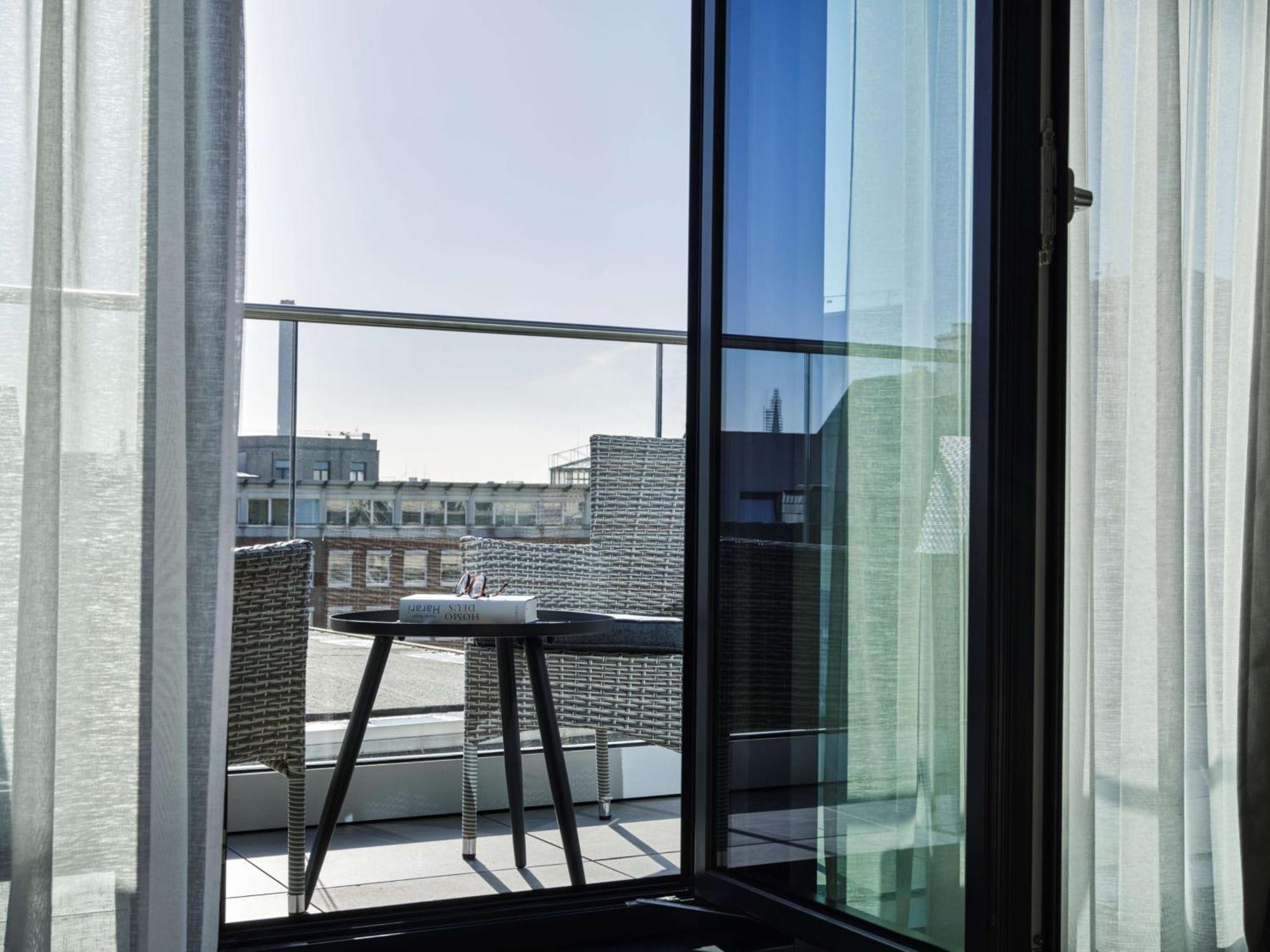 Atlantic Hotel 4*